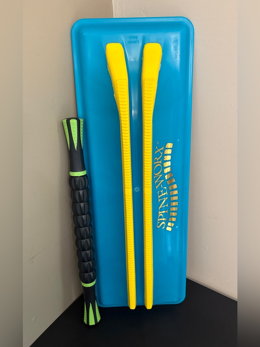 SPINE-WORX Back Stretcher and Massage Roller